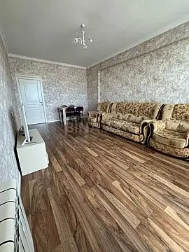 Satılır 4 otaqlı mənzil 103 m²