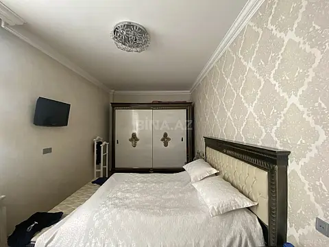 Satılır 3 otaqlı mənzil 154 m²