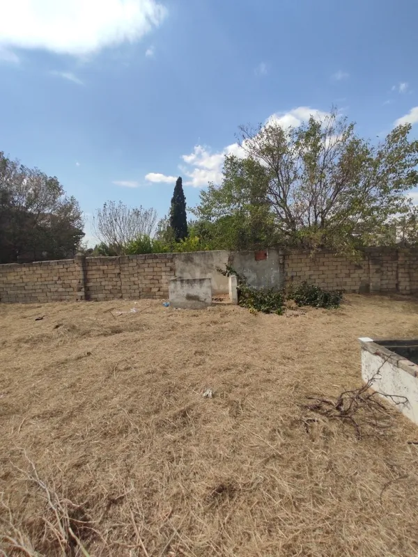 Satılır torpaq sahəsi 2 m²