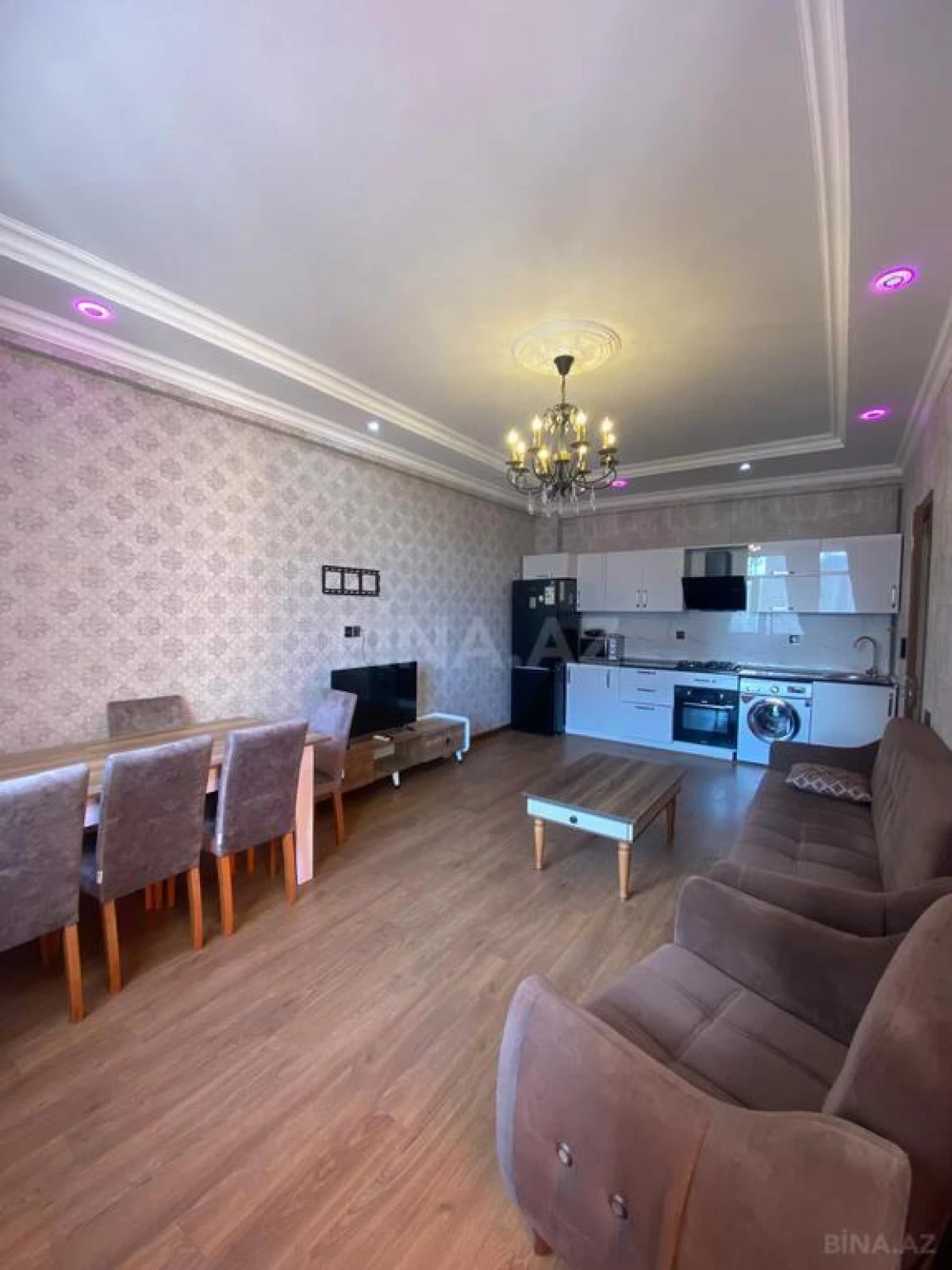 Kirayə verilir 2 otaqlı mənzil 75 m²