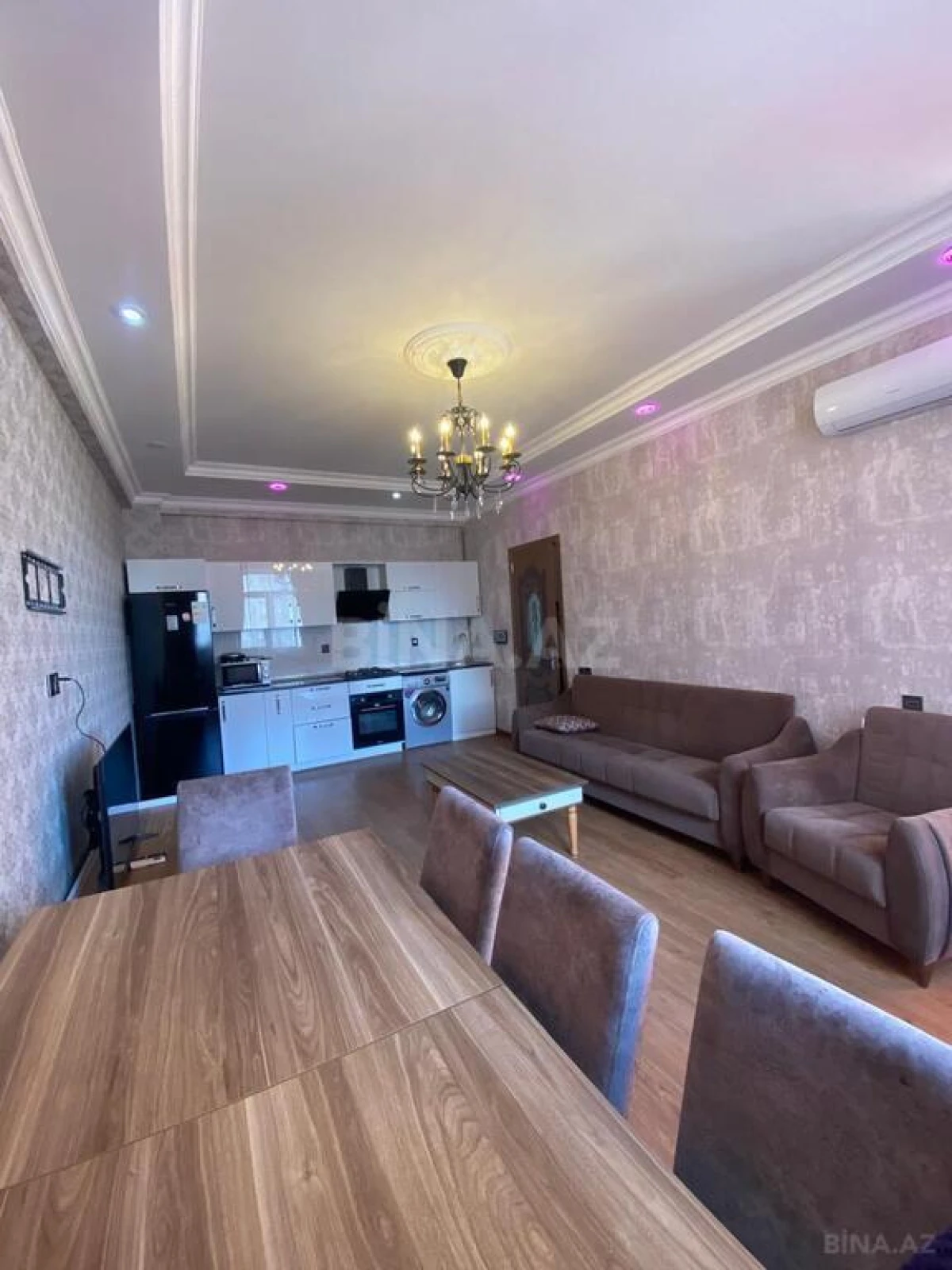 Kirayə verilir 2 otaqlı mənzil 75 m²