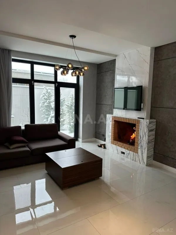 Kirayə verilir 4 otaqlı həyət evi 200 m²