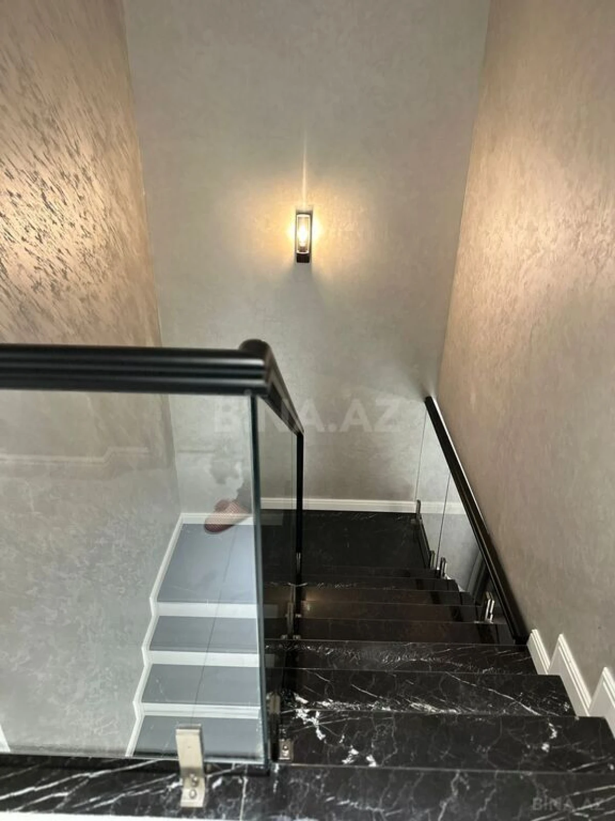 Kirayə verilir 4 otaqlı həyət evi 200 m²