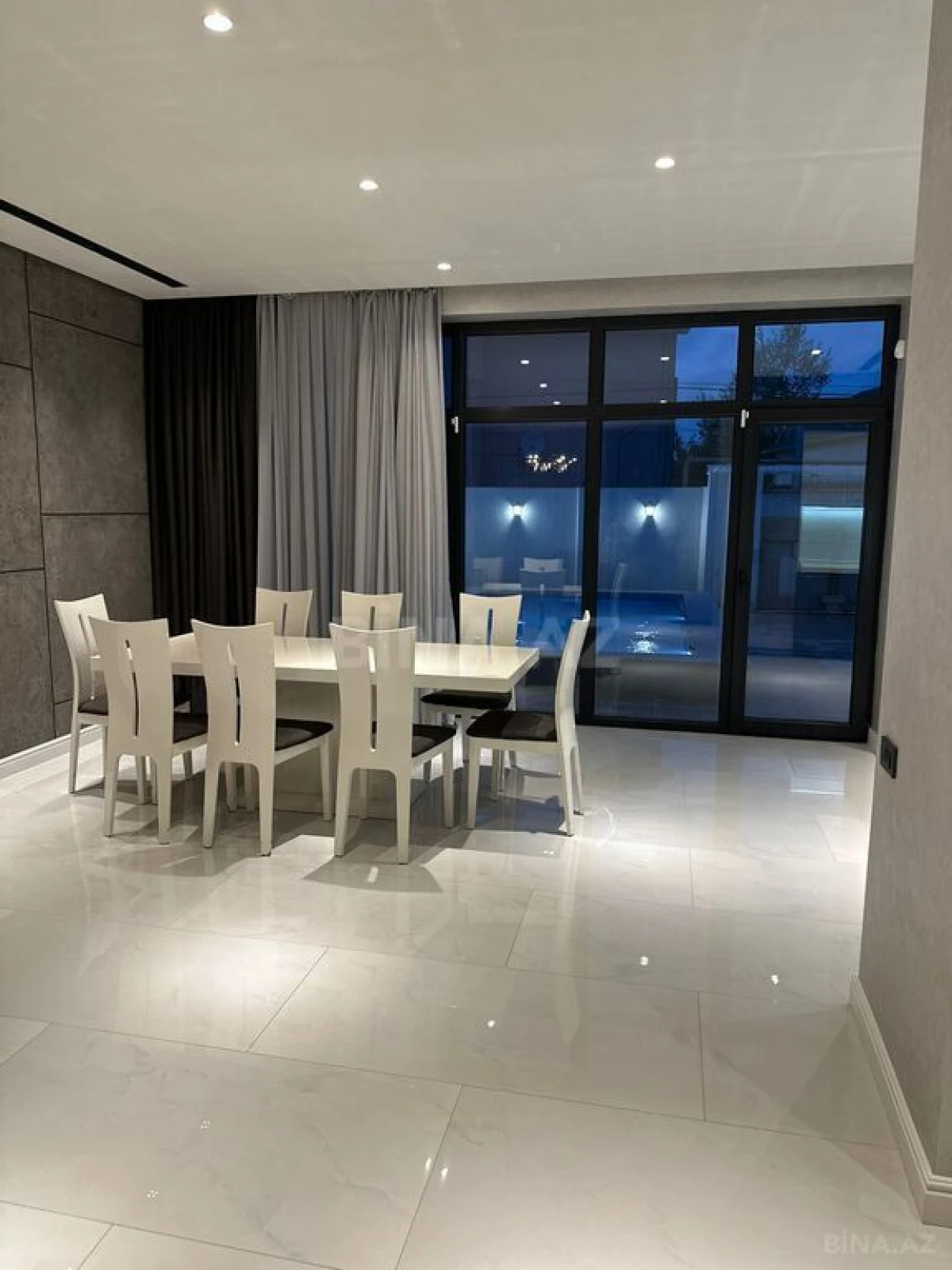 Kirayə verilir 4 otaqlı həyət evi 200 m²