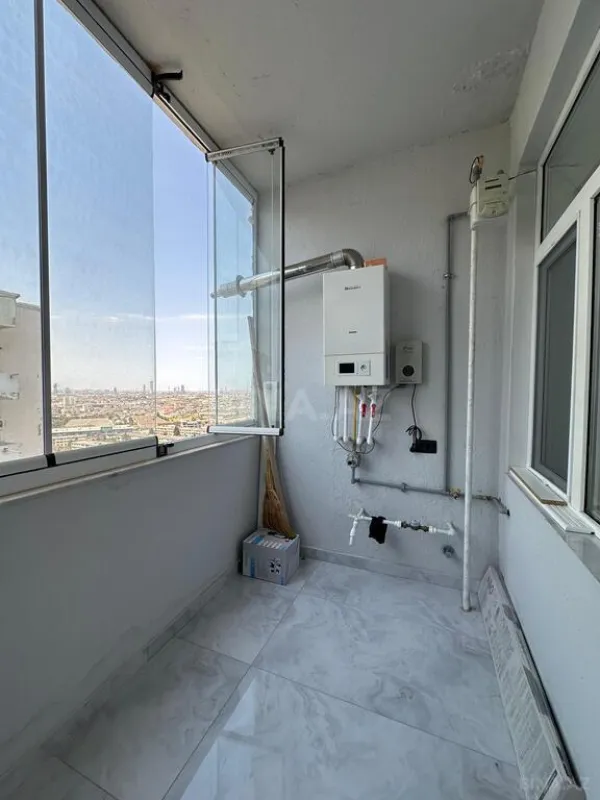 Satılır 3 otaqlı mənzil 125 m²