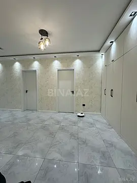 Satılır 3 otaqlı mənzil 125 m²