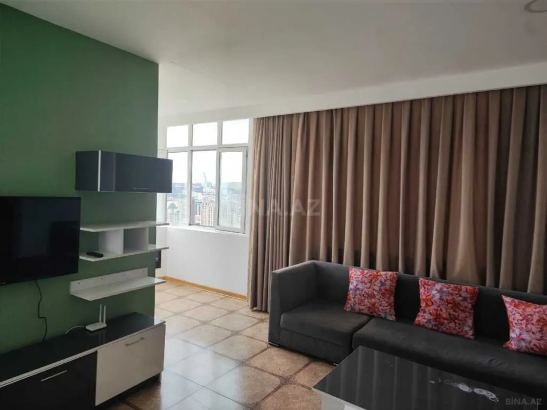 Kirayə verilir 2 otaqlı mənzil 50 m²