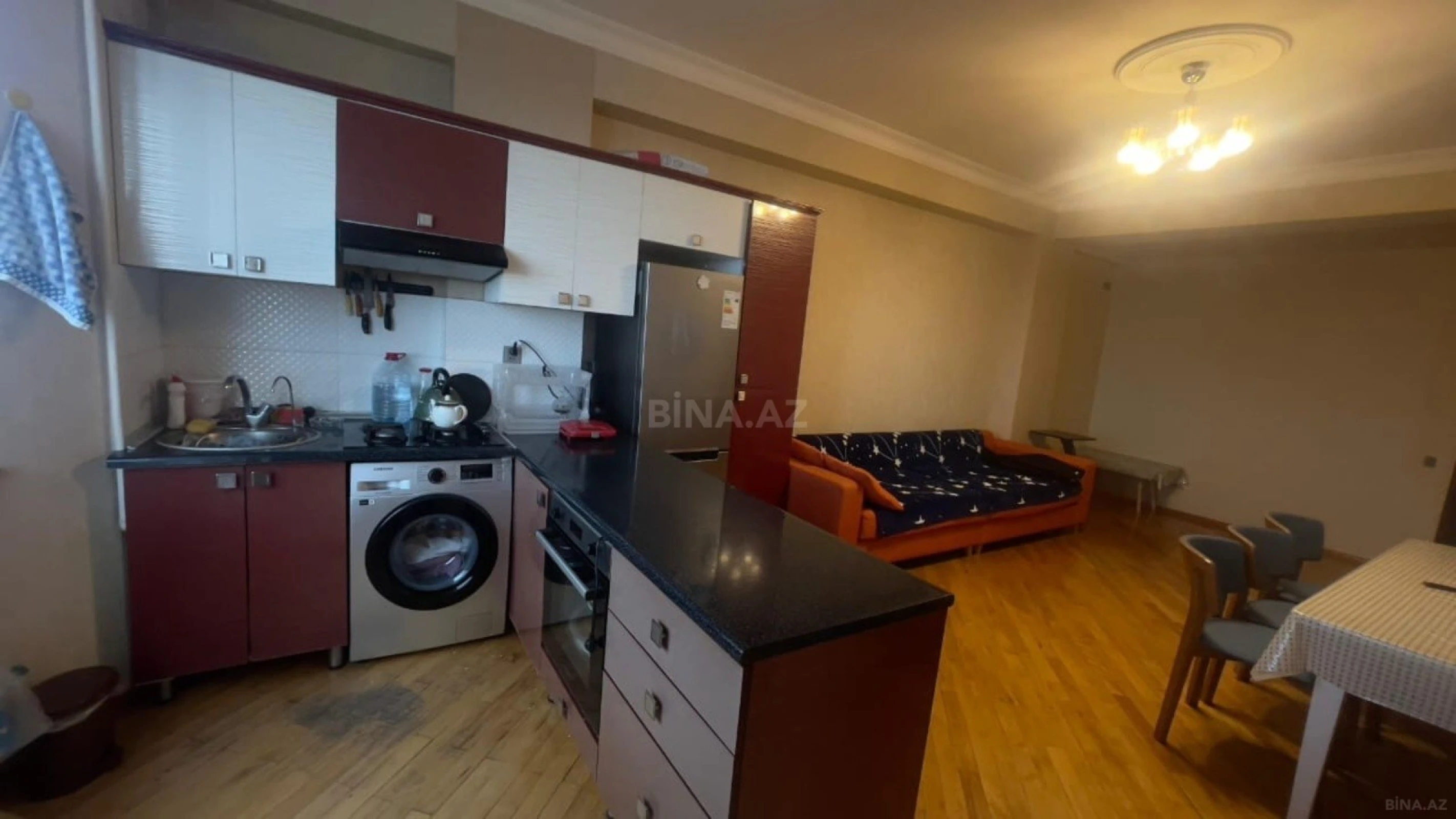 Satılır 3 otaqlı mənzil 105 m²