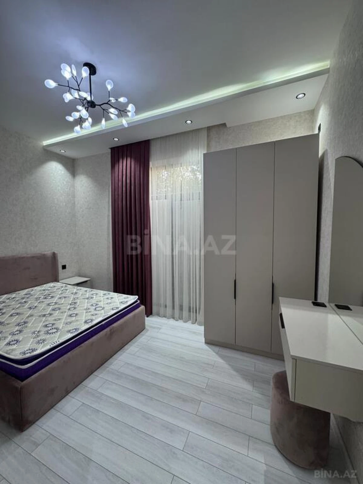 Satılır 4 otaqlı həyət evi 160 m²