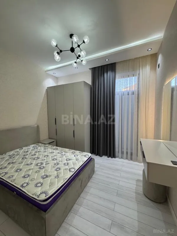 Satılır 4 otaqlı həyət evi 160 m²