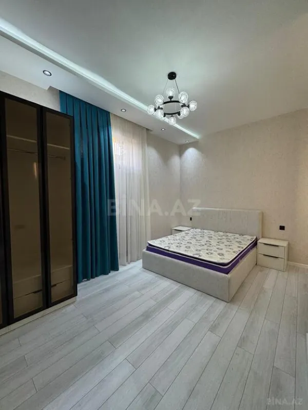 Satılır 4 otaqlı həyət evi 160 m²