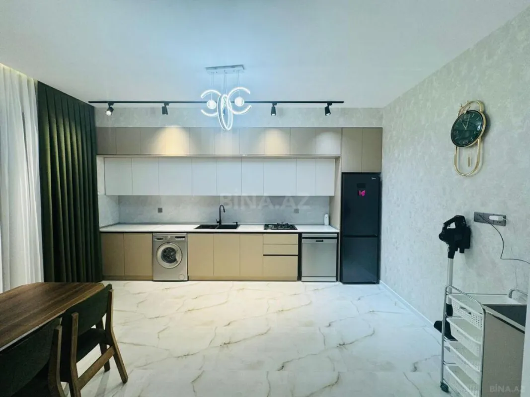 Satılır 4 otaqlı həyət evi 170 m²