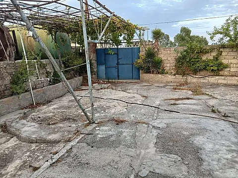 Satılır torpaq sahəsi 16 m²