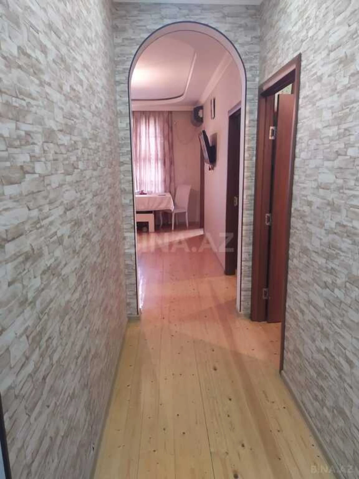 Satılır 3 otaqlı mənzil 70 m²
