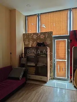 Satılır obyekt 178 m²