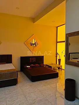 Satılır obyekt 178 m²