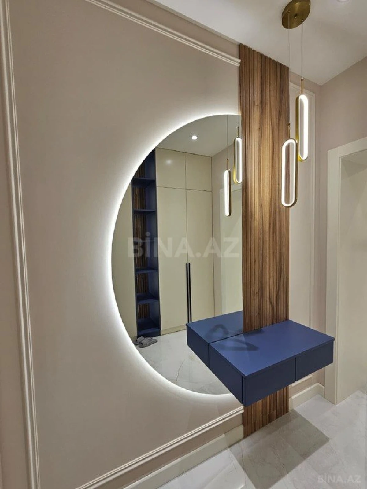 Satılır 3 otaqlı mənzil 110 m²