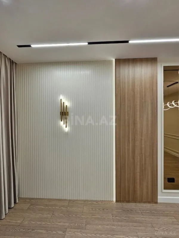 Satılır 3 otaqlı mənzil 110 m²