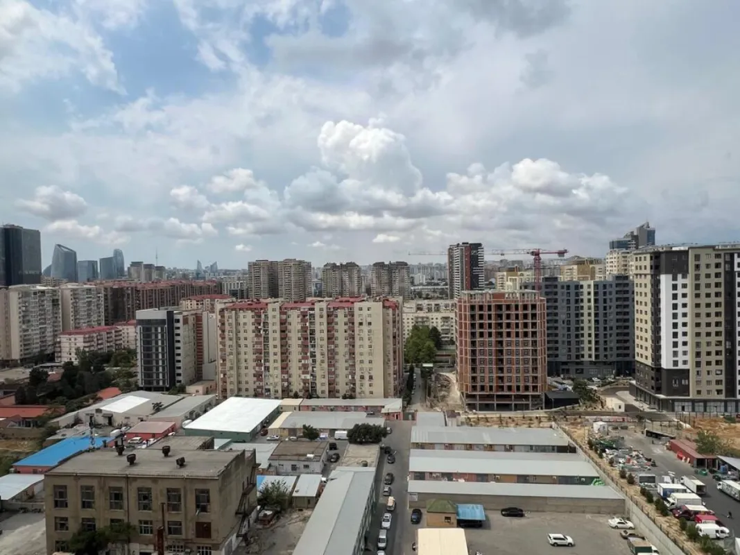 Satılır 2 otaqlı mənzil 52.3 m²