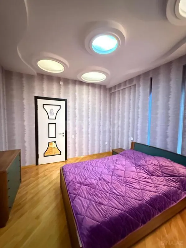 Satılır 2 otaqlı mənzil 90 m²