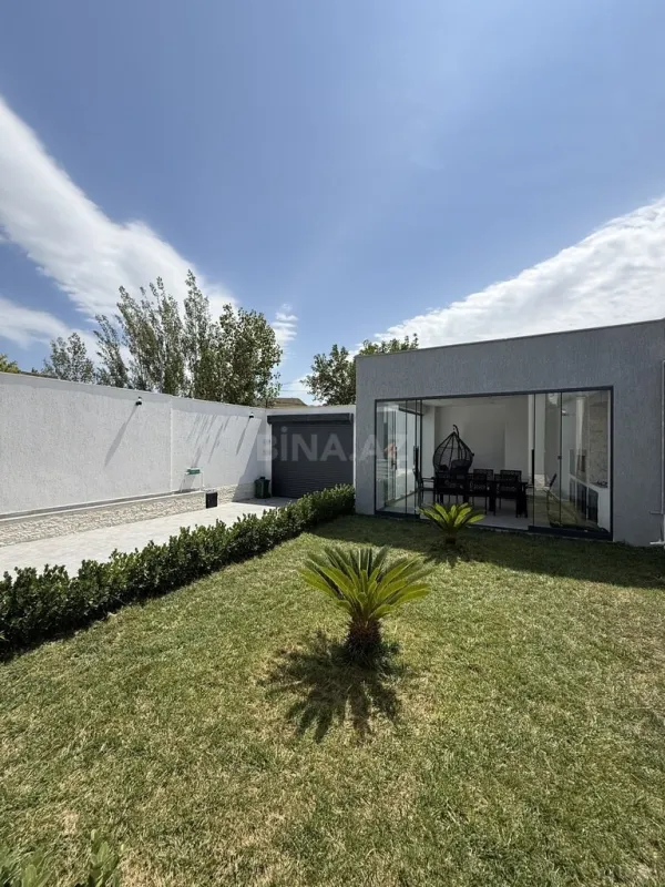Satılır 4 otaqlı həyət evi 160 m²