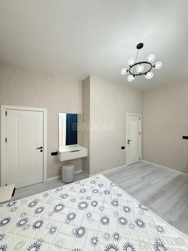 Satılır 4 otaqlı həyət evi 160 m²