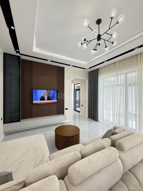 Satılır 4 otaqlı həyət evi 160 m²