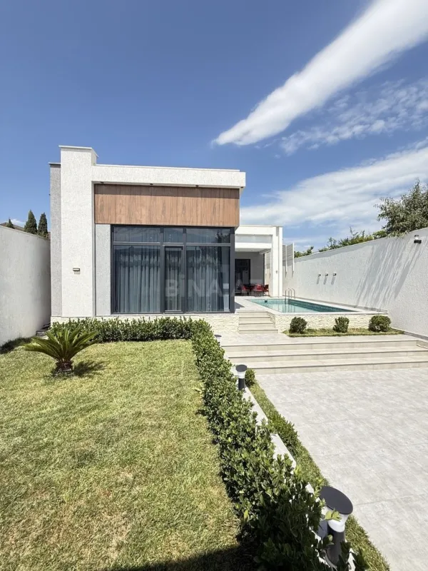 Satılır 4 otaqlı həyət evi 160 m²