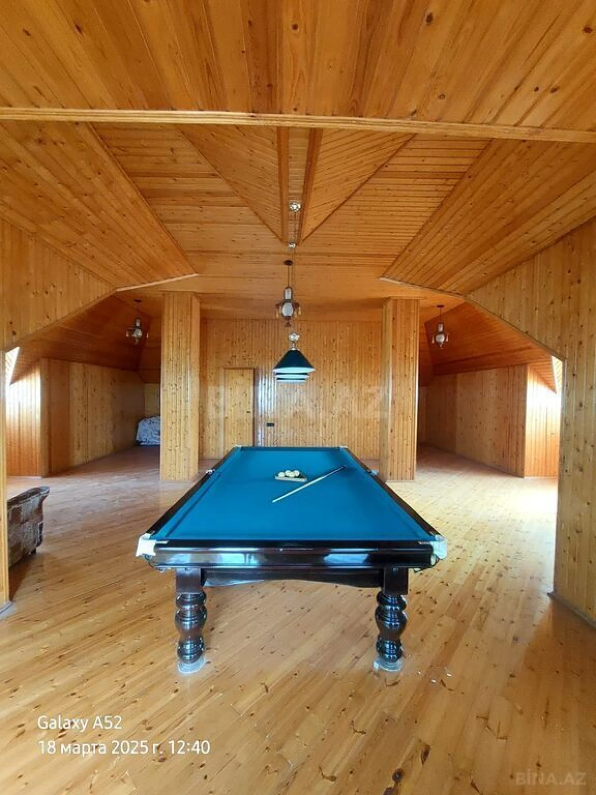 Satılır 5 otaqlı həyət evi 252 m²