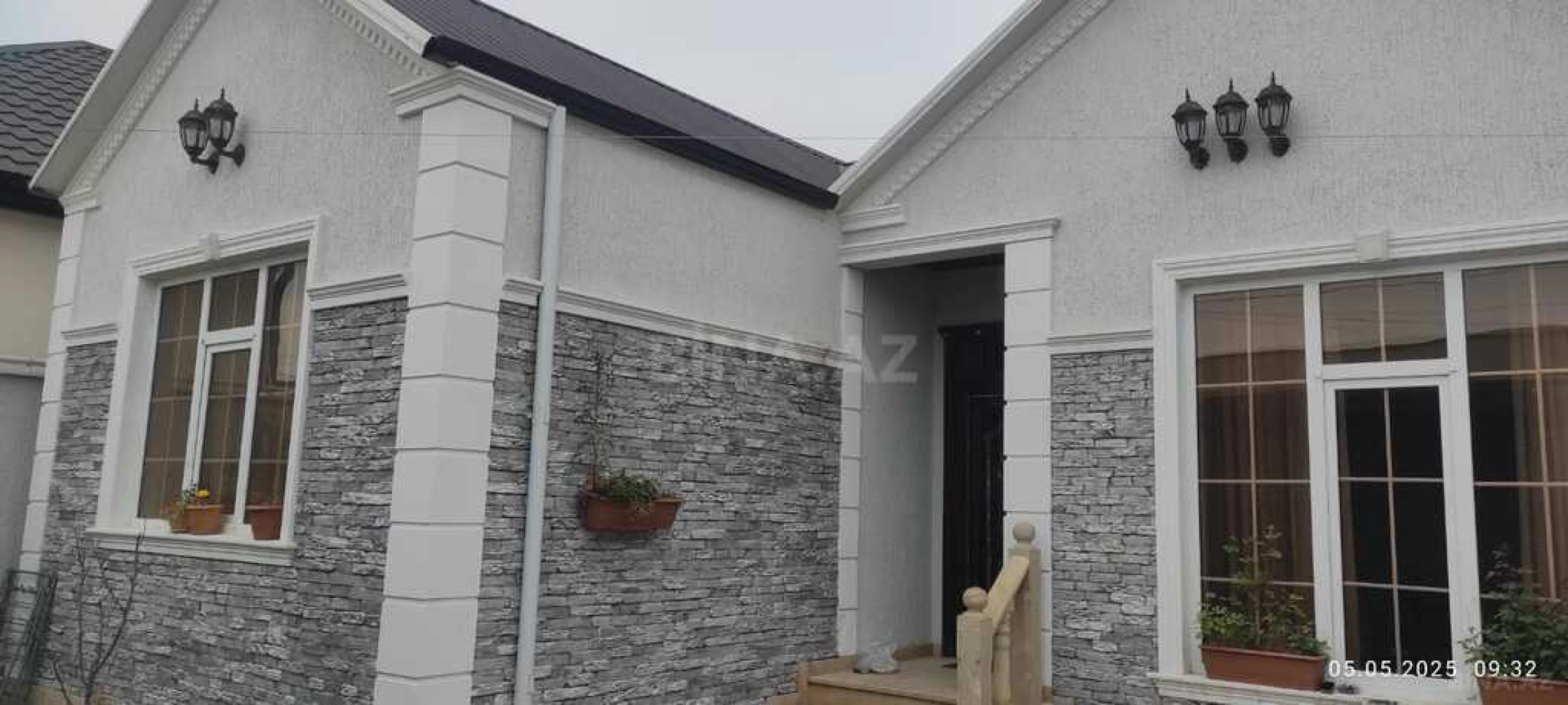 Satılır 4 otaqlı həyət evi 100 m²