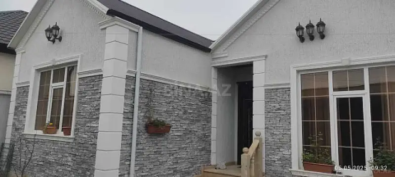 Satılır 4 otaqlı həyət evi 100 m²