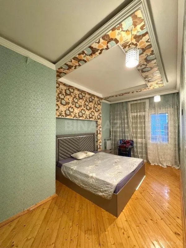 Kirayə verilir 2 otaqlı mənzil 65 m²