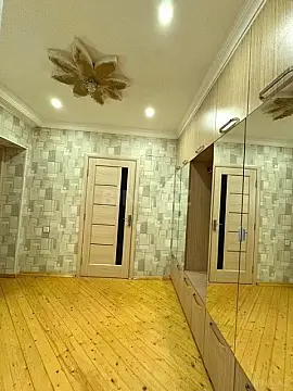 Kirayə verilir 2 otaqlı mənzil 65 m²