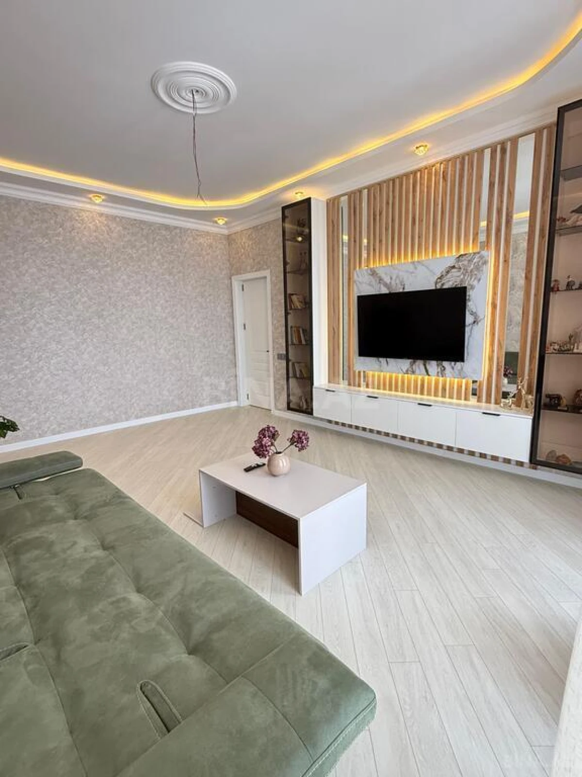 Satılır 4 otaqlı həyət evi 160 m²