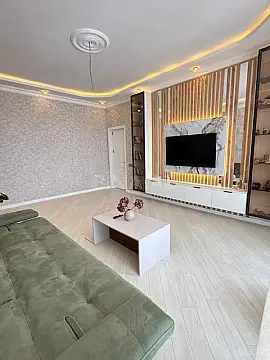 Satılır 4 otaqlı həyət evi 160 m²