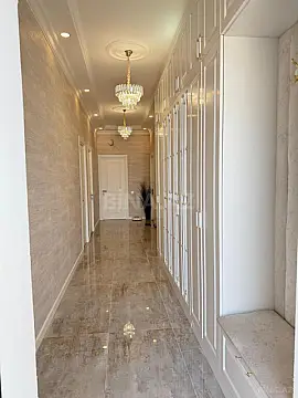 Satılır 4 otaqlı həyət evi 160 m²