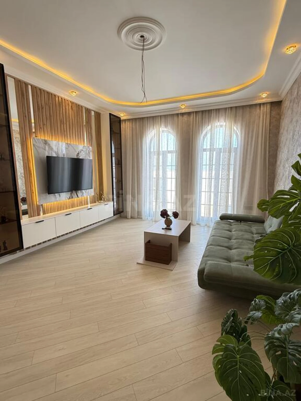 Satılır 4 otaqlı həyət evi 160 m²