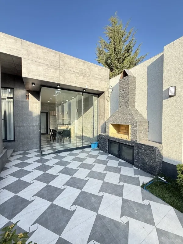 Satılır 4 otaqlı həyət evi 150 m²