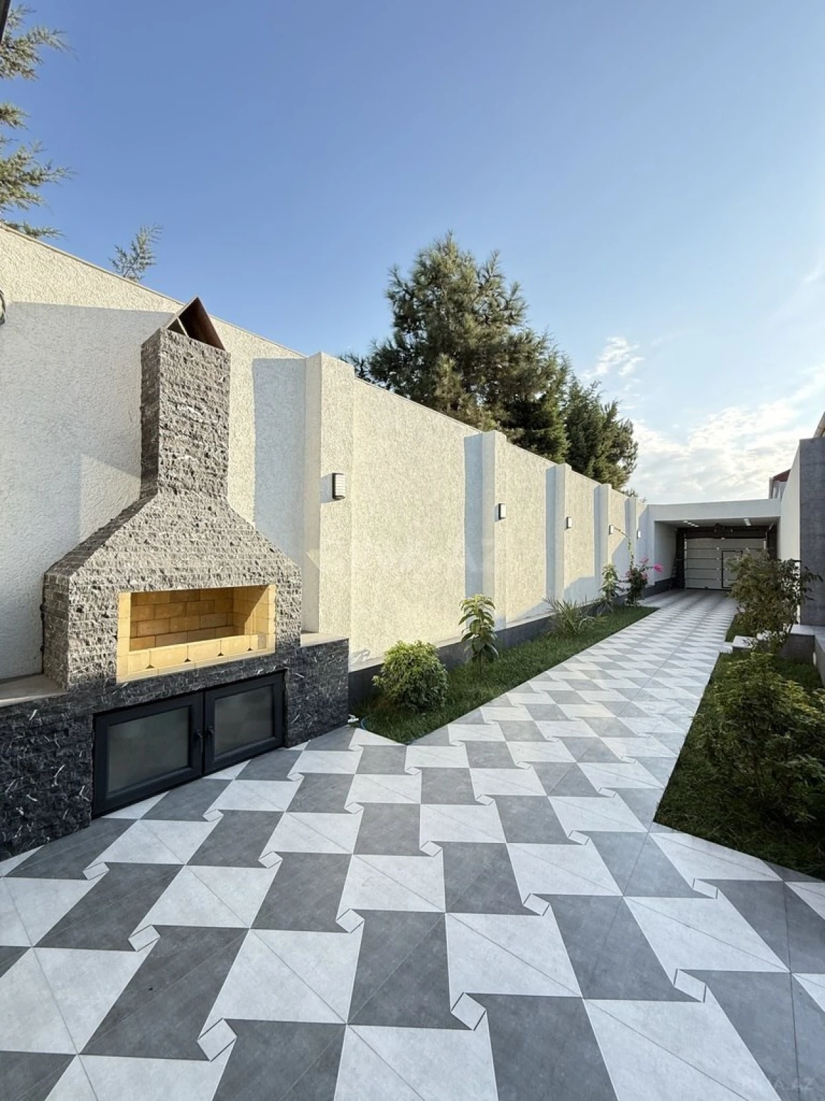 Satılır 4 otaqlı həyət evi 150 m²