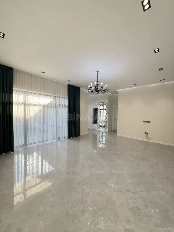Satılır 4 otaqlı həyət evi 150 m²