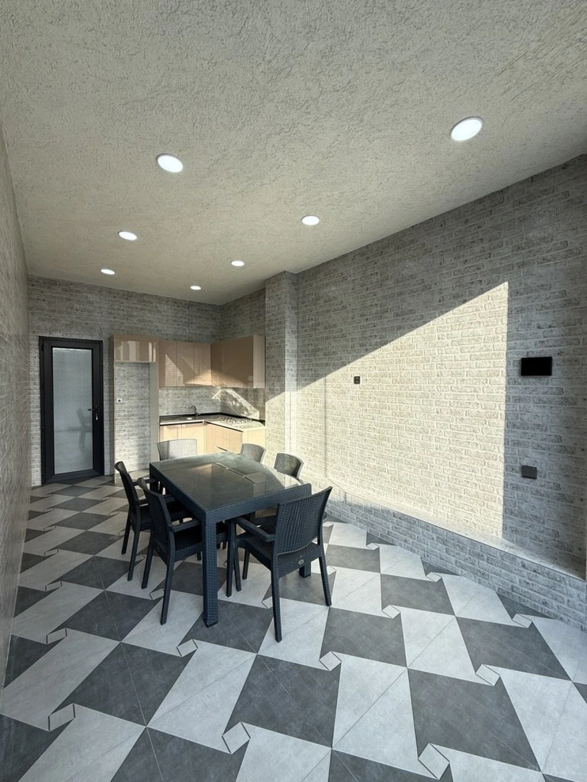 Satılır 4 otaqlı həyət evi 150 m²