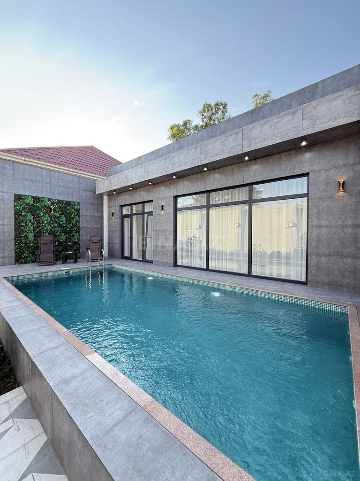 Satılır 4 otaqlı həyət evi 150 m²