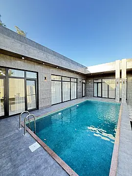 Satılır 4 otaqlı həyət evi 150 m²