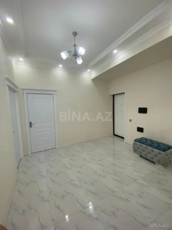 Satılır 3 otaqlı mənzil 95 m²