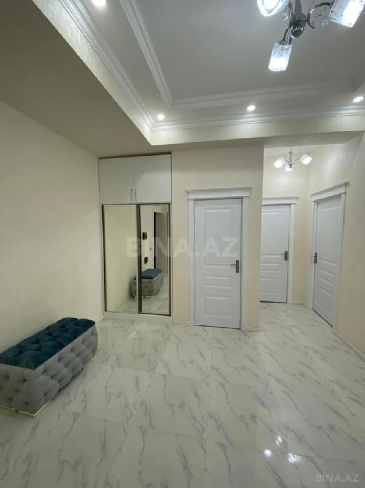 Satılır 3 otaqlı mənzil 95 m²