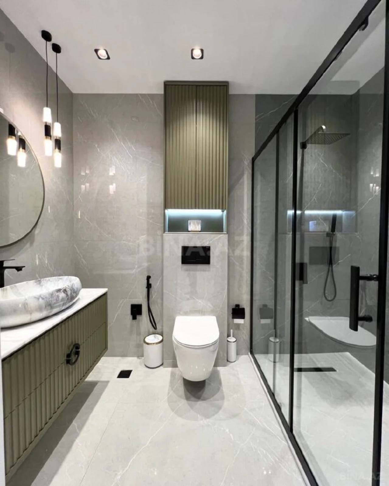 Kirayə verilir 3 otaqlı mənzil 140 m²