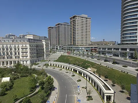 Satılır 3 otaqlı mənzil 118.4 m²