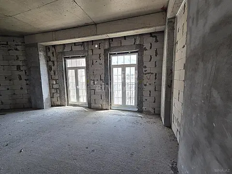 Satılır 3 otaqlı mənzil 118.4 m²
