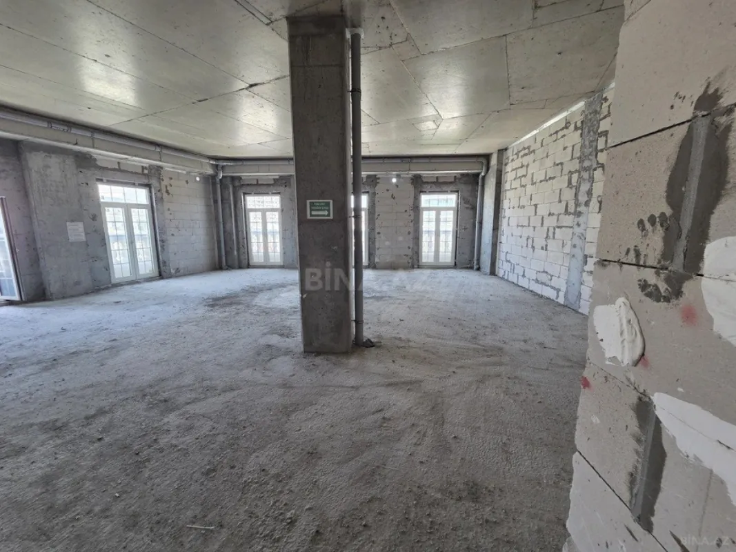 Satılır 3 otaqlı mənzil 112.2 m²