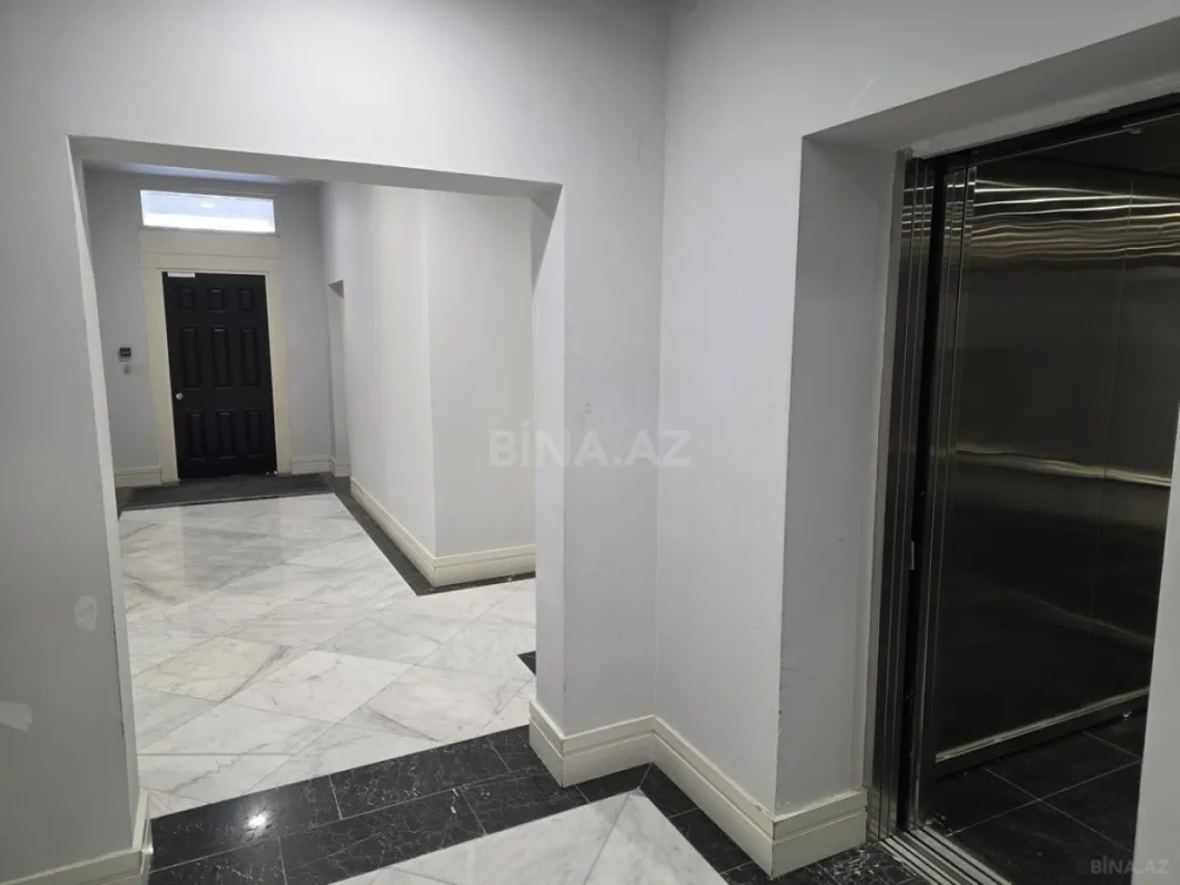 Satılır 3 otaqlı mənzil 112.2 m²